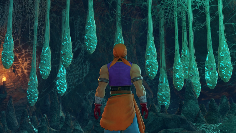 天井から垂れ下がる、謎の物体